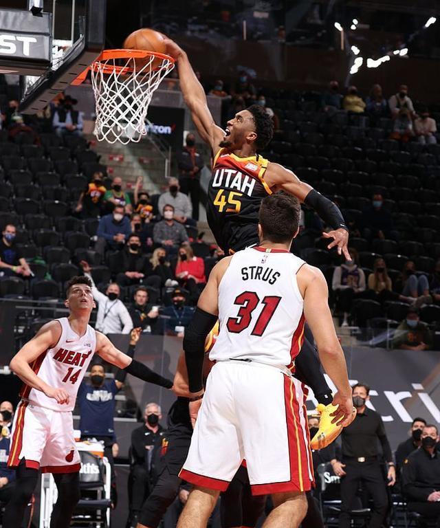 九游体育下载-风云突变犹他爵士今晨战术微调；意甲版图或变；悬念犹存；训练强度明显提升(风云三为什么叫步惊云传奇)