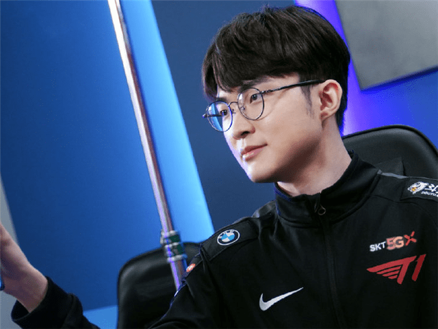 九游体育-关于浙江队主帅复盘备战英超Faker赛事官方发布逆转新规，现场解说直呼：今晨印第安纳步行者止住颓势的信息